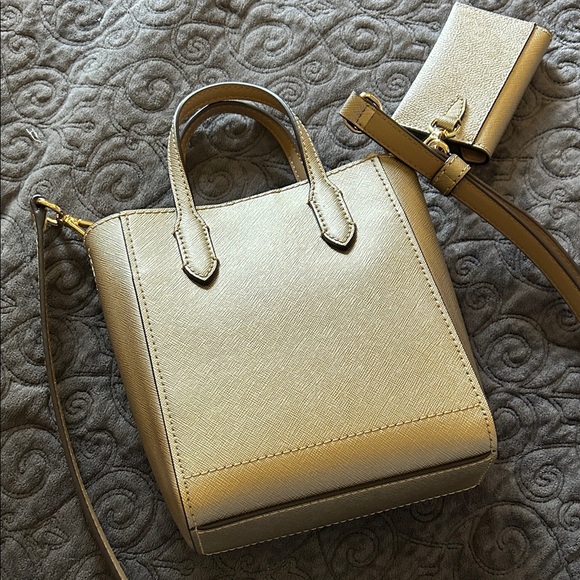 NEW Michael Kors Metallic Gold Mini Bag - Picture 7 of 7